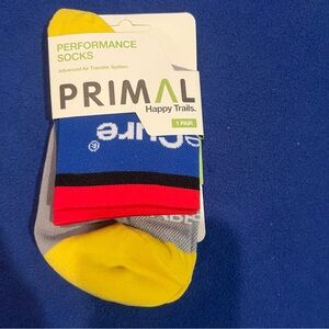 Primal Happy Trails socks NWT small
Medium red yellow blue